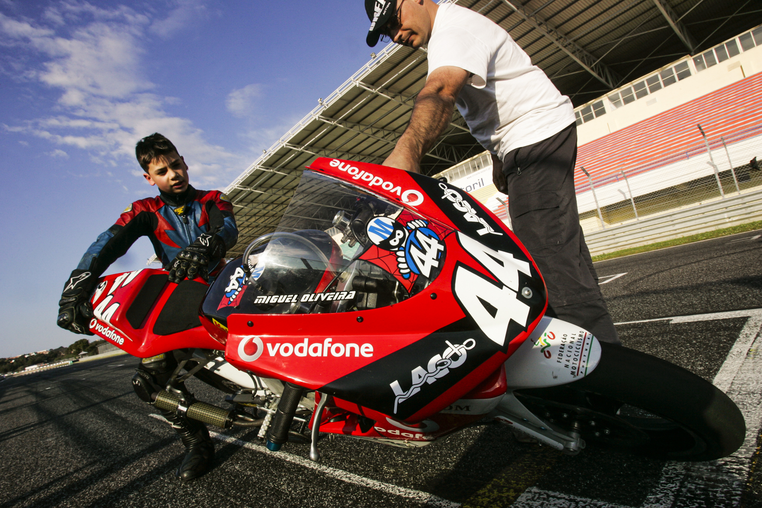 Miguel Oliveira NET037