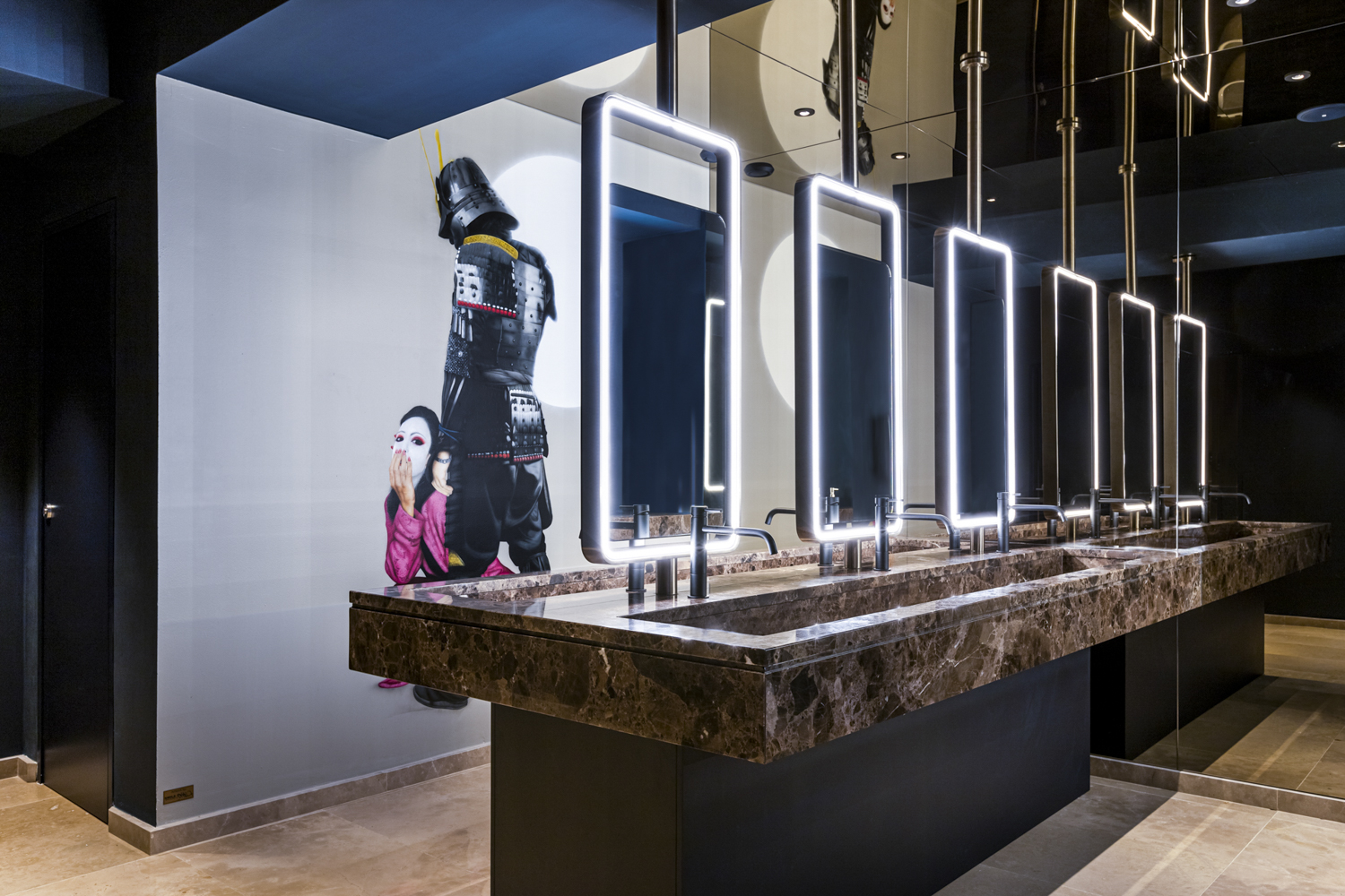 Yakuza by Olivier - Lisboa por Deckoradesign